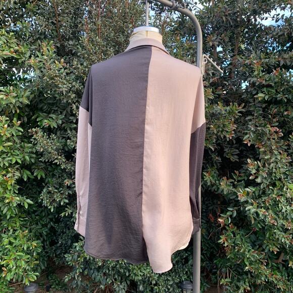 Promesa Double Trouble Colorblock Washed Satin Shirt - Picture 4 of 12